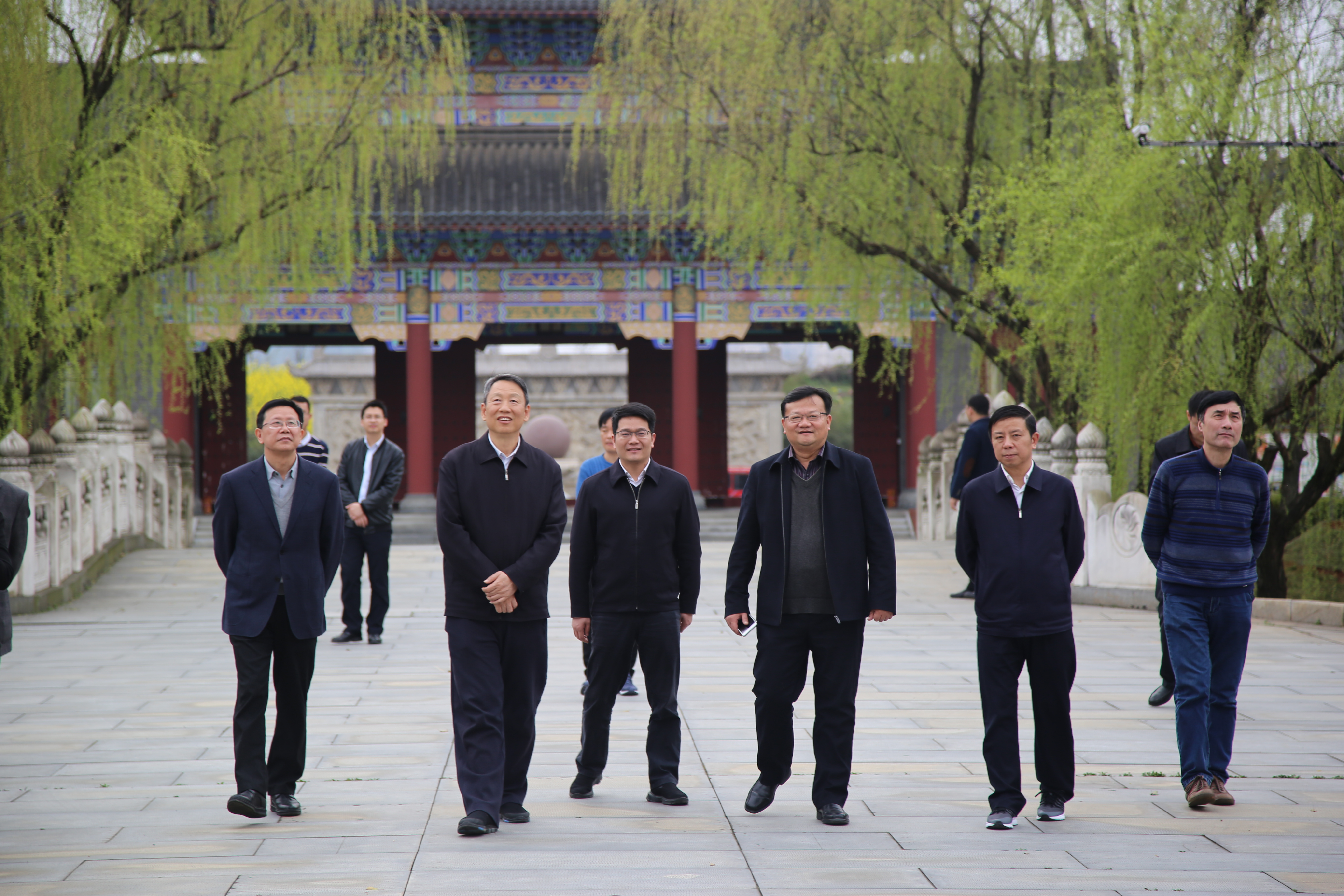 江西省政協(xié)副主席劉衛(wèi)平視察仁和集團