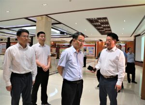 宜春市委副書記、代市長譚贛明視察仁和集團
