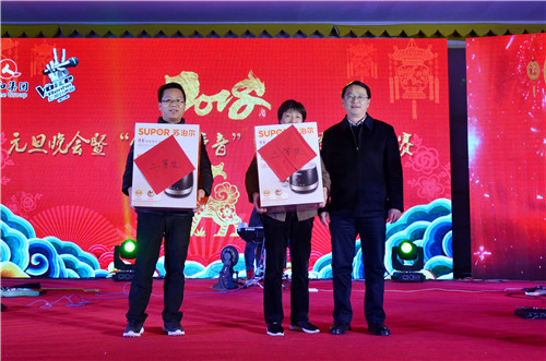 1514515789069090761.jpg 22.jpg